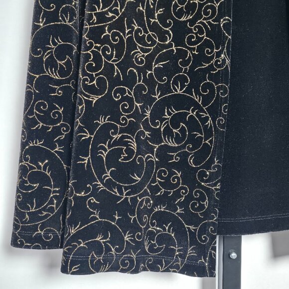 Notations Woman Plus Size 1X Top Black Velvet Gold Glitter Jacket Mock 2-Piece - Picture 2 of 7